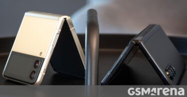 Samsung Galaxy Z Fold3 and Z Flip3 get Android 14 with One UI 6 beta access