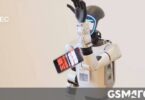 Meizu uses a robot to do the drop tests of the Meizu Note 16 Pro